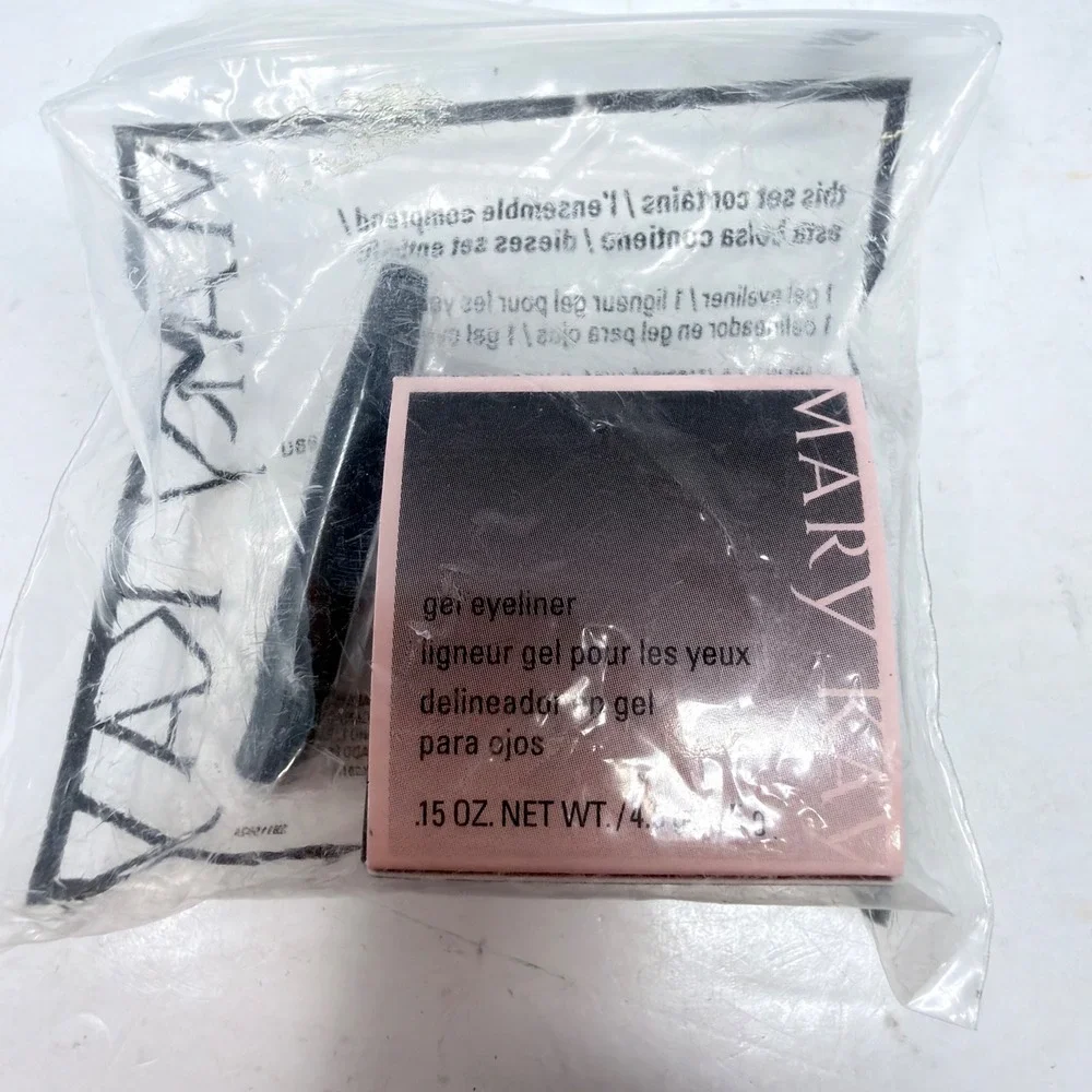 Mary Kay Gel Eyeliner Jet Black .15 oz 4.5g Expandable Brush Applicator Sealed